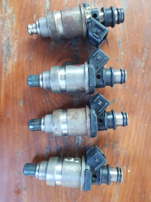 Продам форсунки honda civic 6