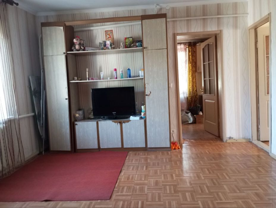 Продам дорого будинок з врімянкою на Кореї
