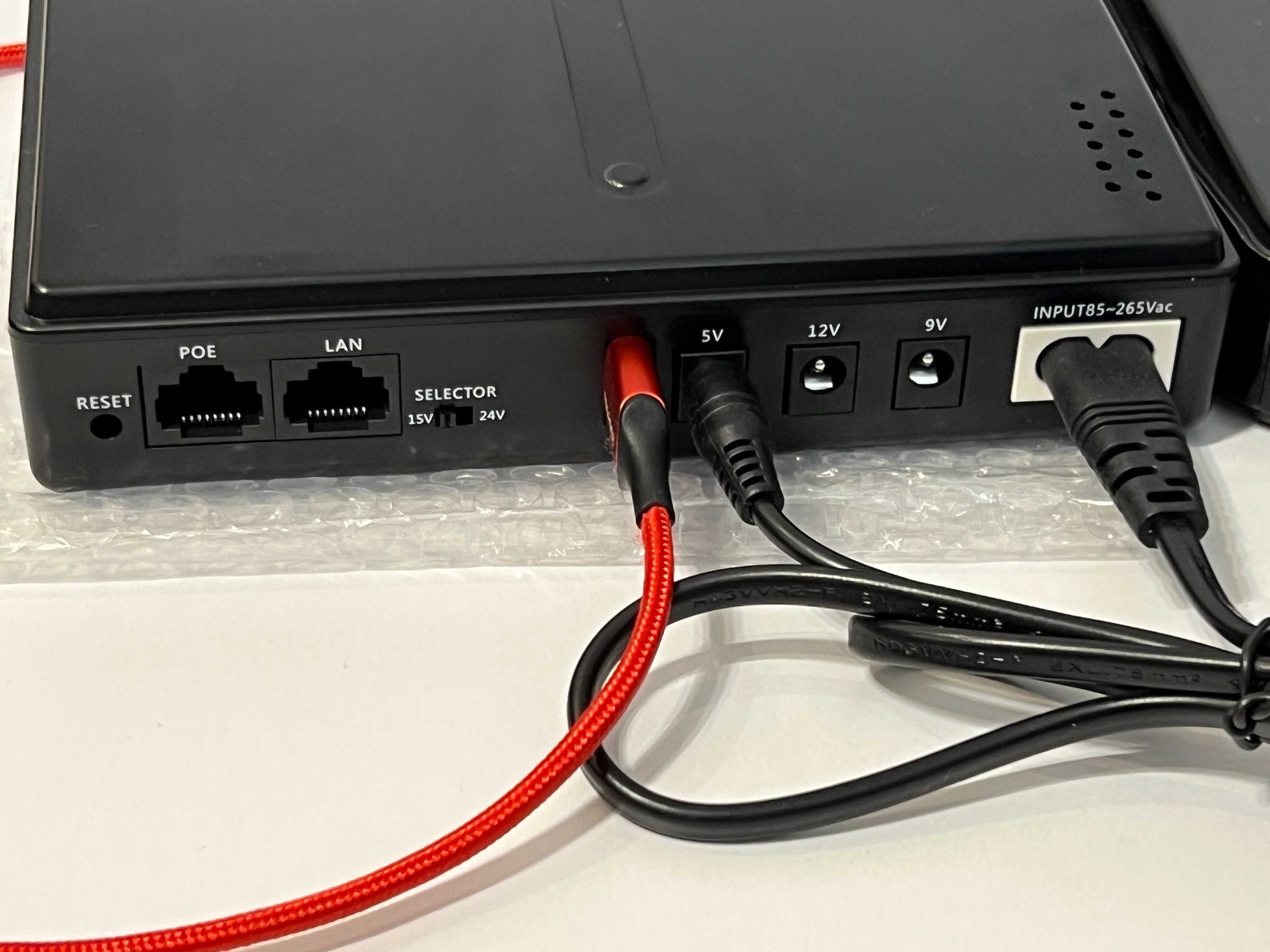 UPS(ИБП) для роутера, ДБЖ повербанк для роутера, безперебійник 8800мАг