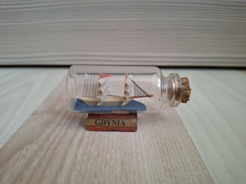 Mały statek w butelce Gdynia pamiątka