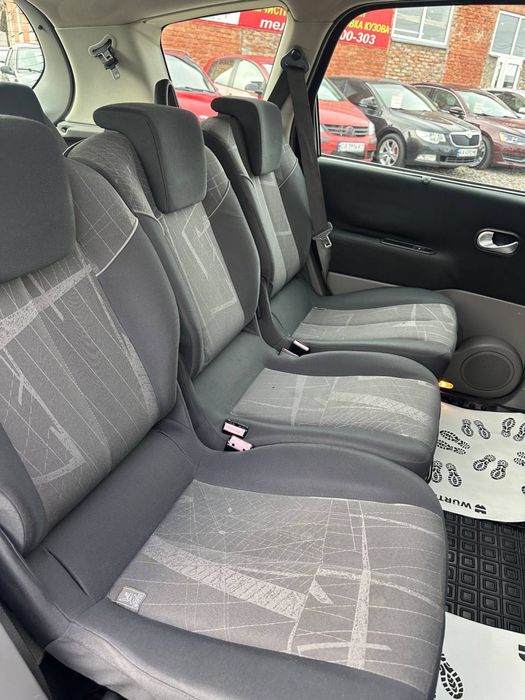 Продам Renault Megane Scenic