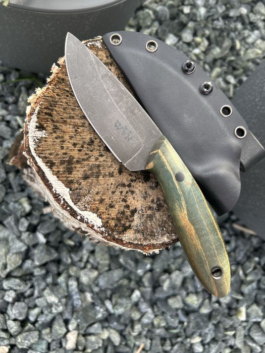 Nóż ręcznie robiony custom handmade
