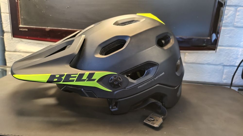Kask BELL Super DH Mips
