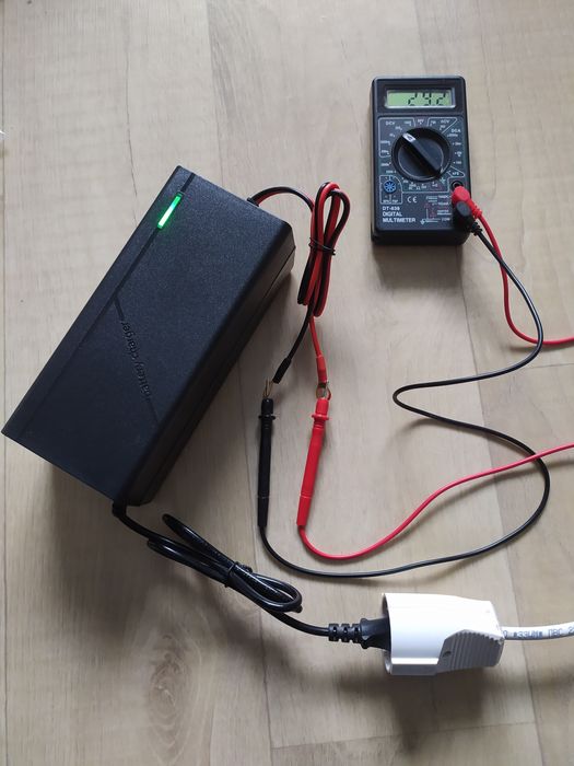 Зарядне 8s LiFePo 29.2в 10А (300w) М8 M8