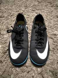 Футзалки Nike CR7 , розмір 35,5