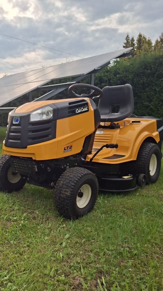 Traktorek kosiarka Cub cadet lt2 z koszem