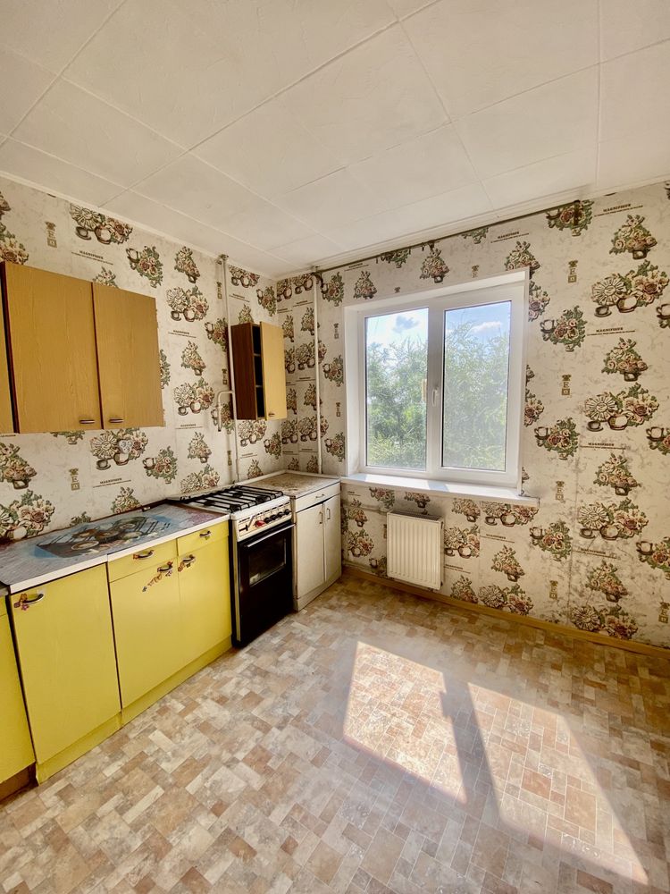 Продам квартиру Кам’янське Лівий Берег Харківська 5