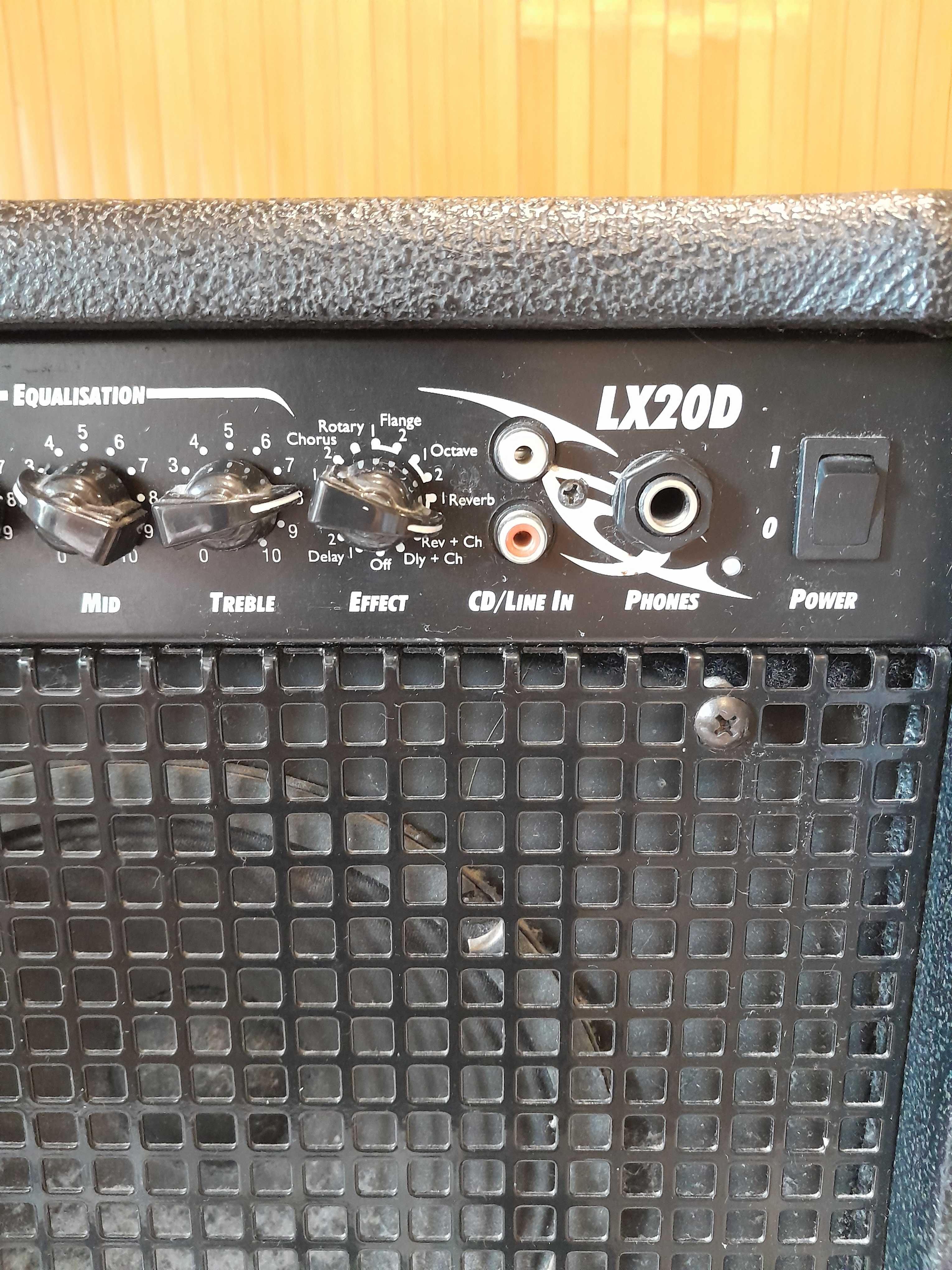 Комбік універсальний Laney LX20D для електрогітари