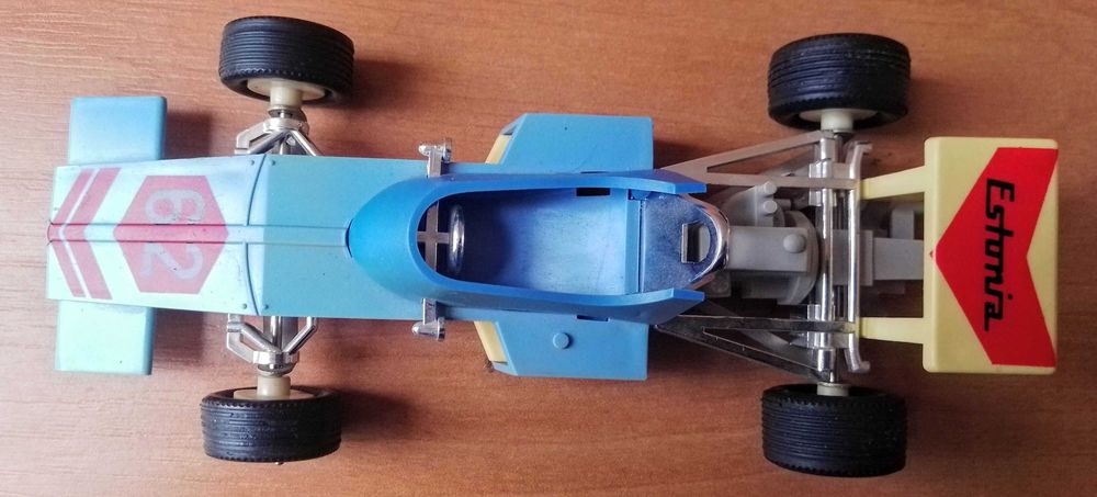 игрушка автомобиль машина модель