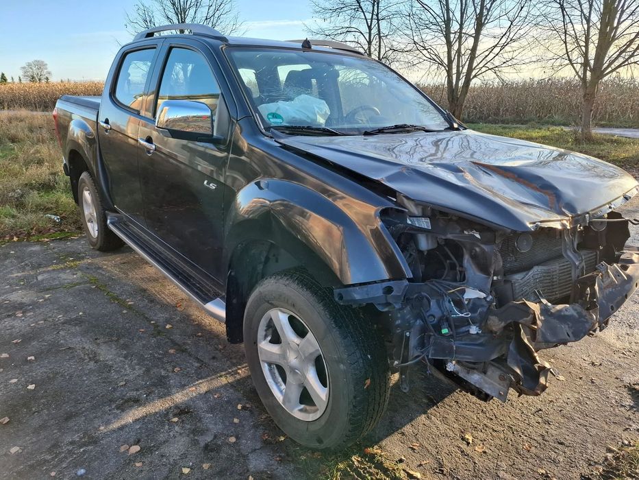 Isuzu D-Max Długa wersja,klimatyzacja 4x4.2.5 bi turbo 94 tys km