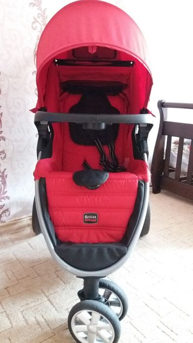 Продам прогулянкову коляску