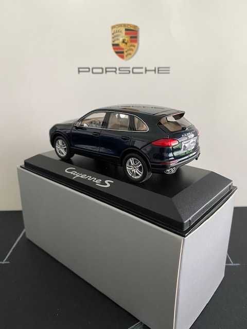 Porsche Cayenne E2 II S - 1/43 escala