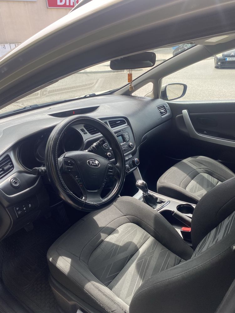 Carrinha Kia Ceed 2015