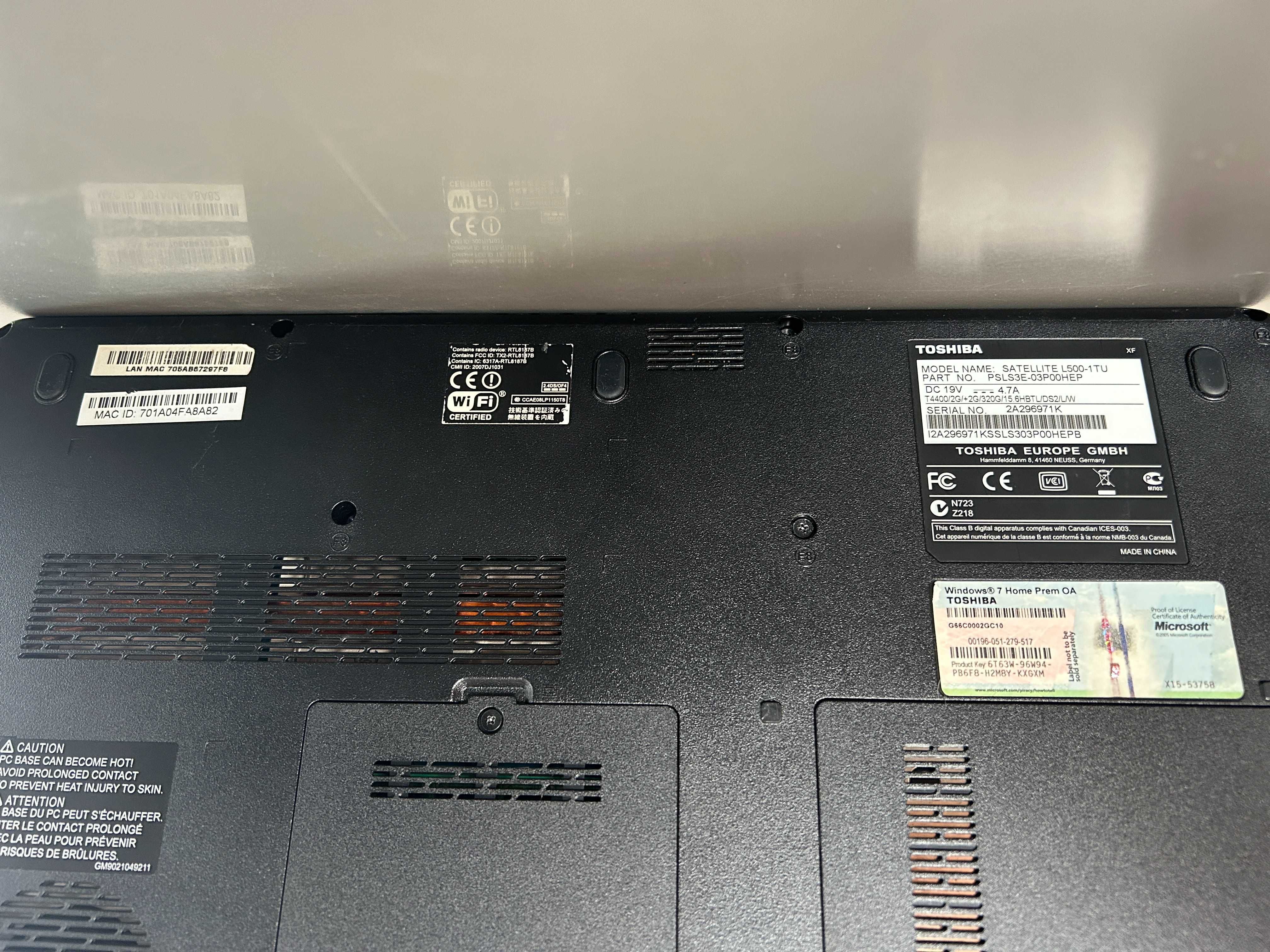 Computador Toshiba com porta de CD e Diskette