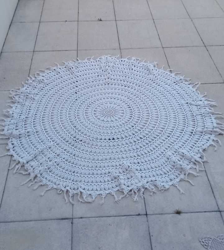 Toalhas de renda e colchas