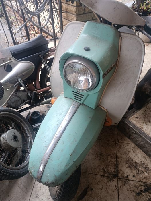 Продам мотороллер Вятка Электрон