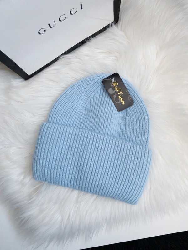 Wełniana zimowa czapka damska baby blue