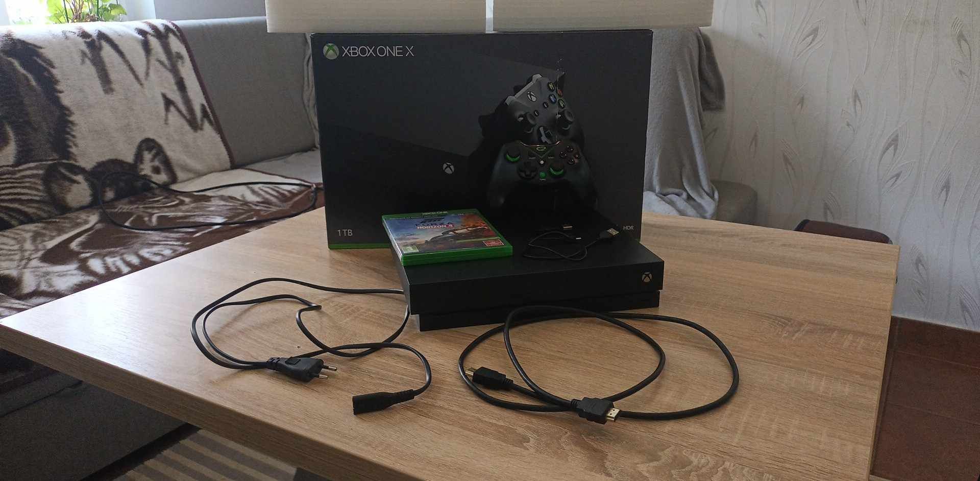 Xbox one X 1TB oryginał