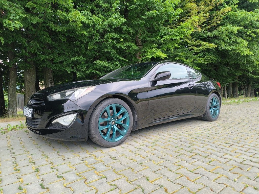 Hyundai Genesis coupe 2,0t