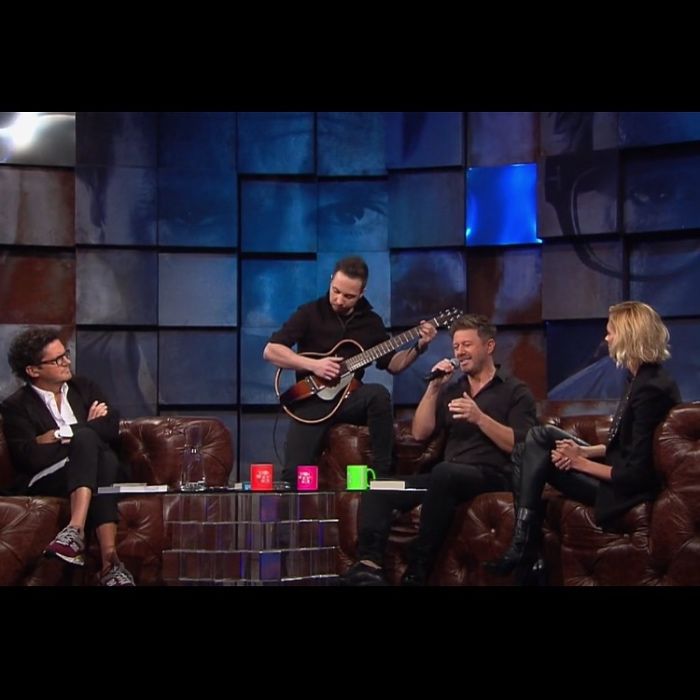 Lekcje gry na gitarze :)