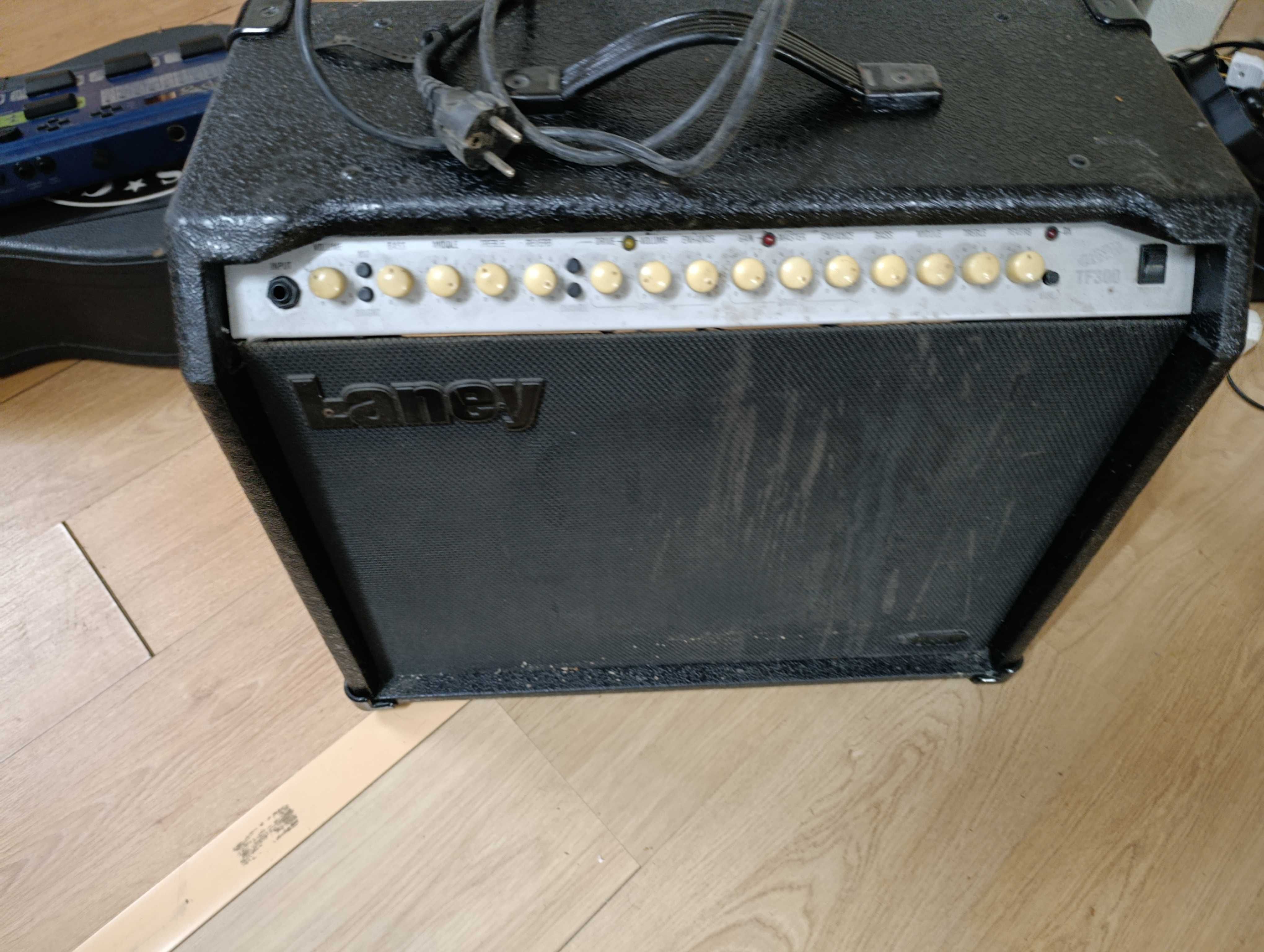 Amplificador Laney 120w