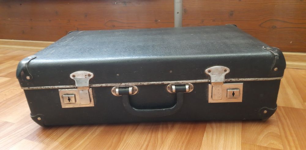 Валіза радянська раритетна (без ОЛХ доставки)