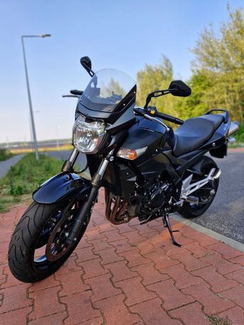 Suzuki GSR 600 Black Edition