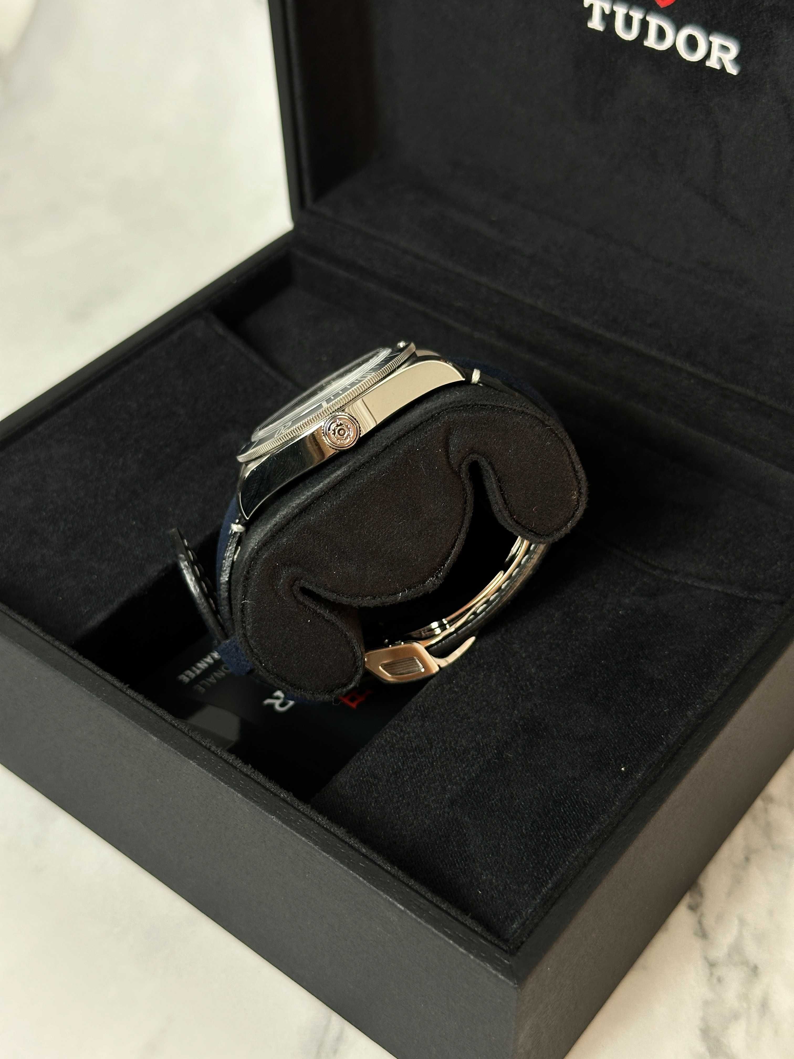 Tudor Black Bay Fifty-Eight
79030B