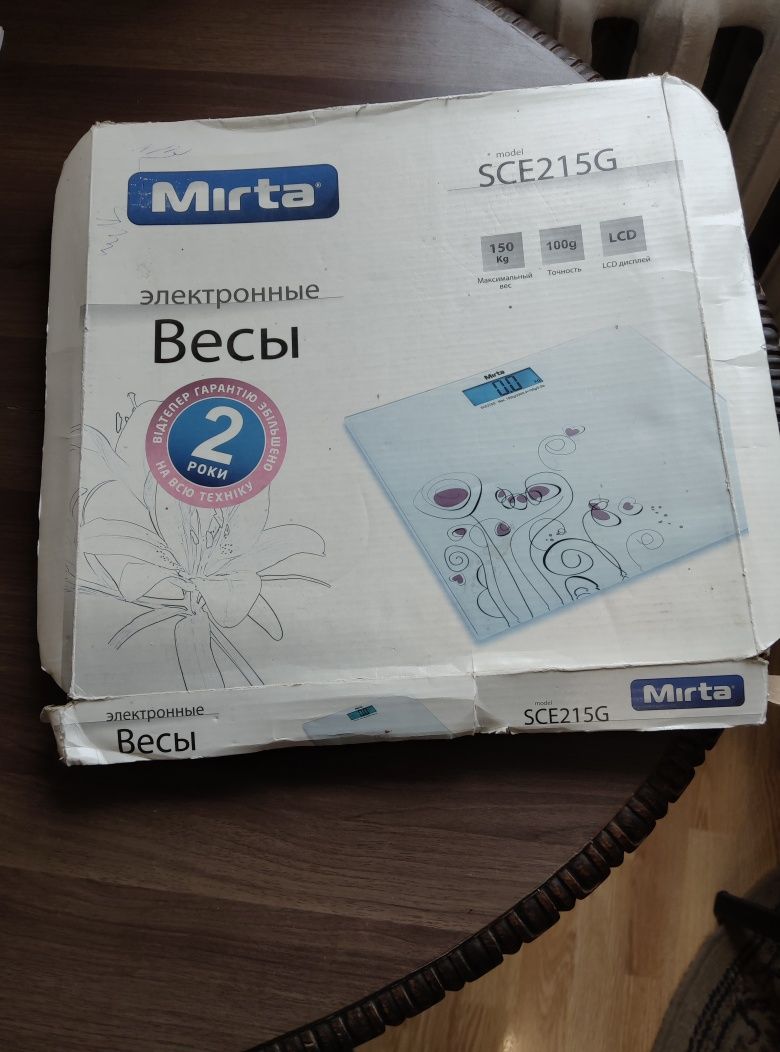 Ваги підлогові Mirta.