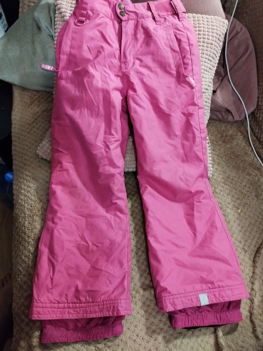 Spodnie na śnieg na 128/130 dla dziewczynki