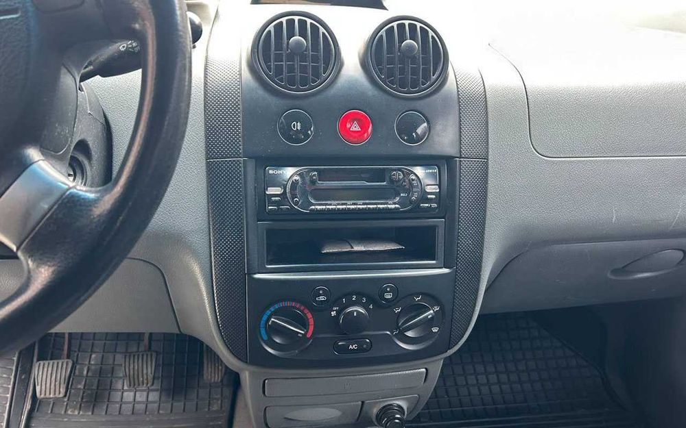 Chevrolet Aveo 2005