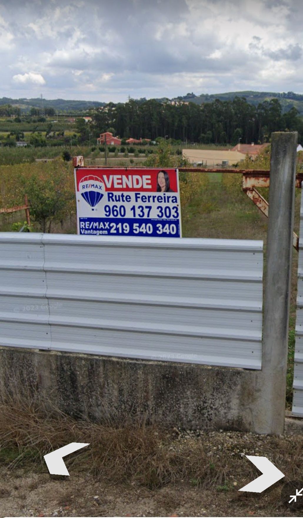 Terreno com possibilidade de construção, no concelho de Óbidos ( Reser
