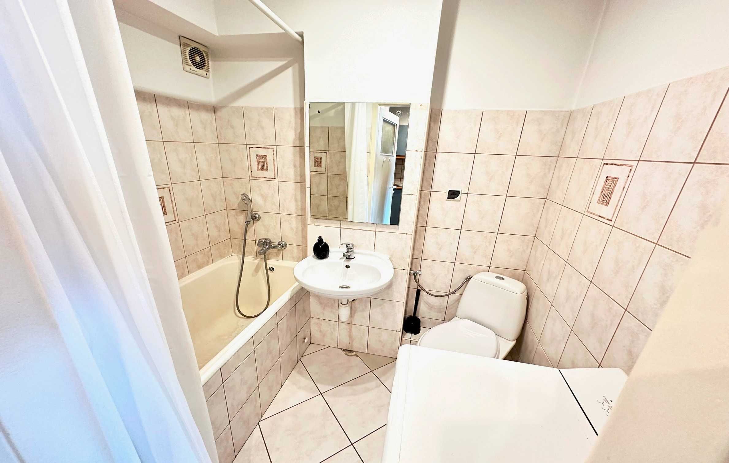 Śródmieście-Metro C.N.K-1pok-33m ul.Ignacego Potockiego-Powiśle-Balkon