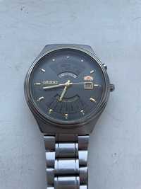 Часы Ориент 3500 грн