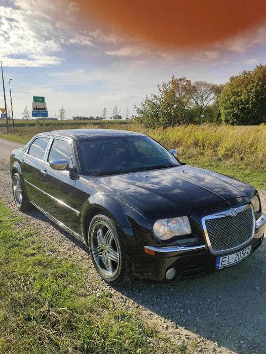 Chrysler 300C Sprzedam chryslera 300c wersja long