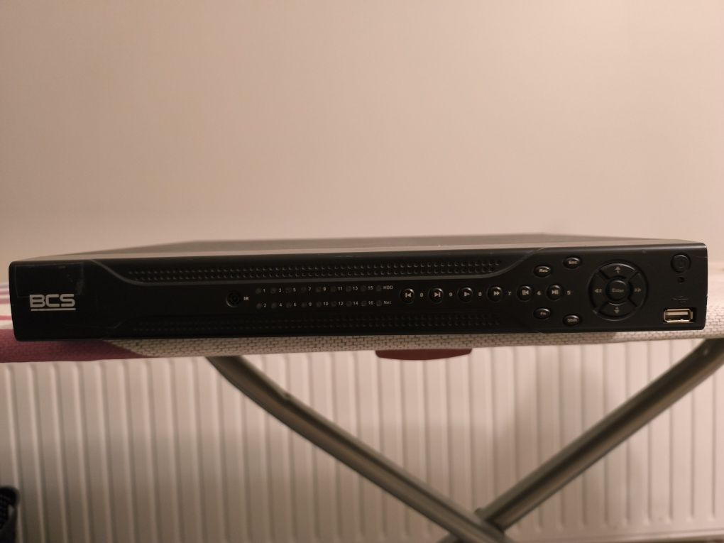 Rejestrator BCS 1604HF-A Dysk Sata 2 TB WD 20
