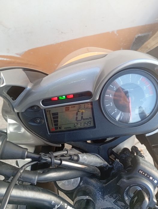 Honda Transalp 2008