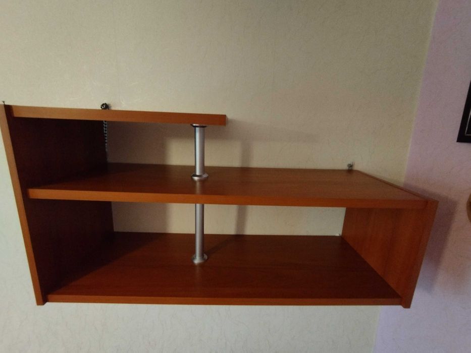 Sprzedam półkę na ścianę