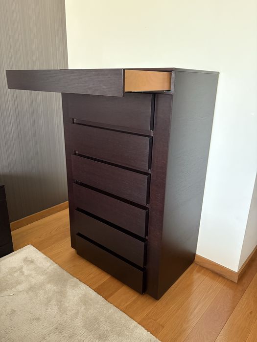 Camiseiro com gavetas e porta gravatas