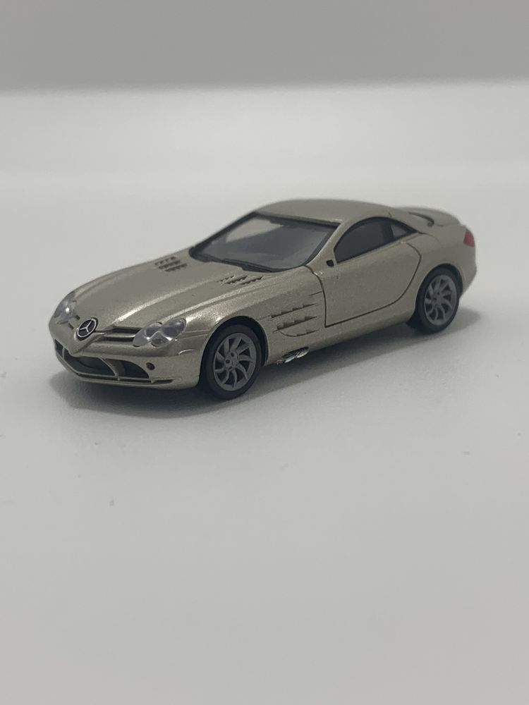 Mercedes SLR McLaren da Herpa escala 1/87