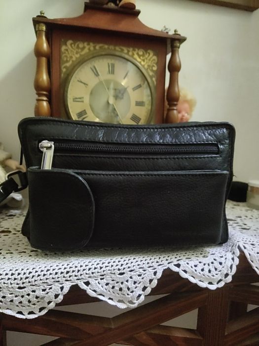 Продам мужскую итальянскую кожаную барсетку