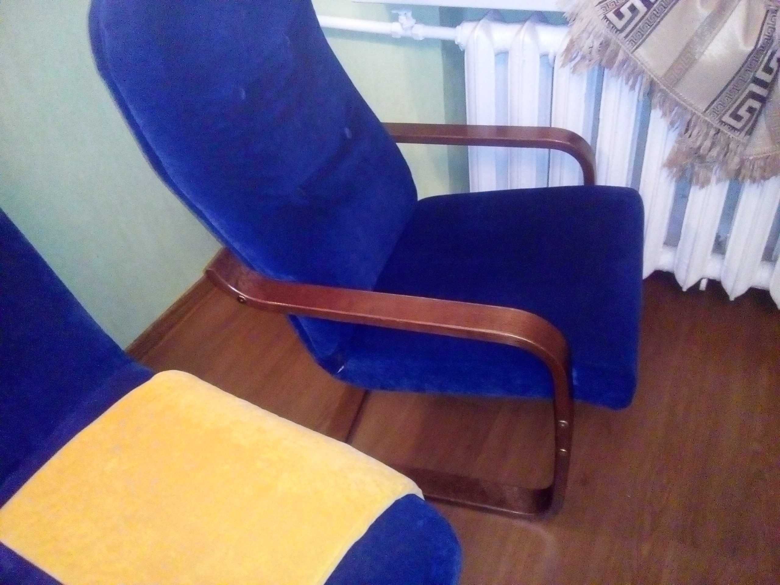 Комплект диван+ два кресла