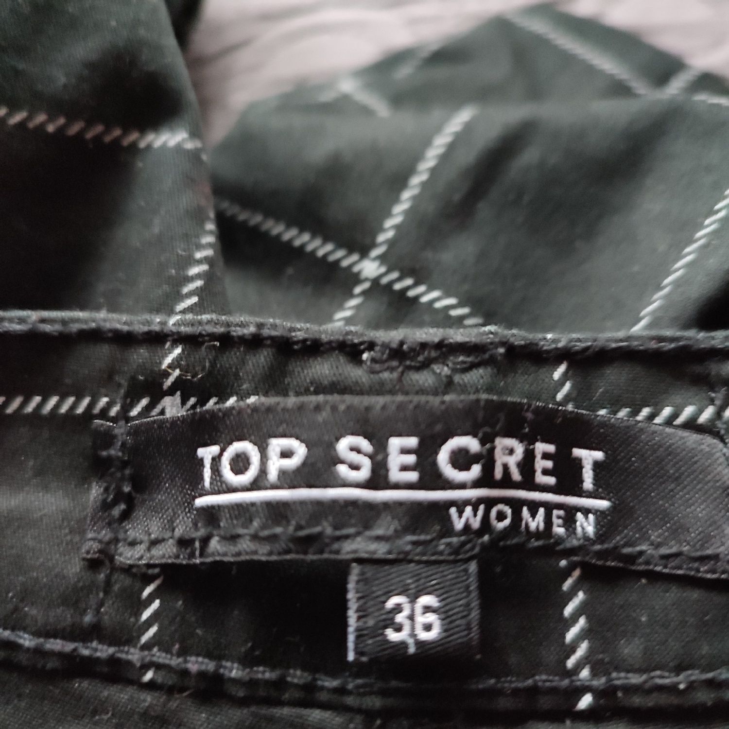 Bawełniane spodnie w kratę, Top Secret S/M