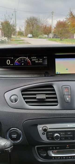 Рено Гранд Сценік