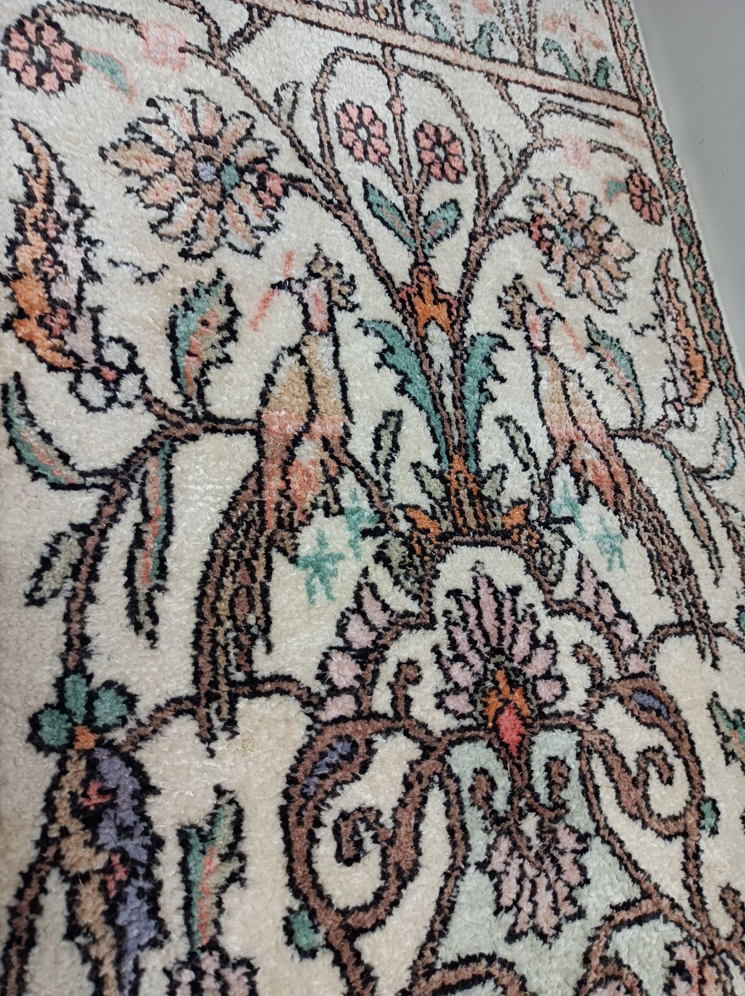 Perski wzór ,drzewo życia .Kaszmir z pawiami.Chodnik .Kilim.Antyk.
