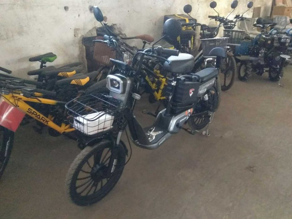 Електроскутер Спарк 400 ват