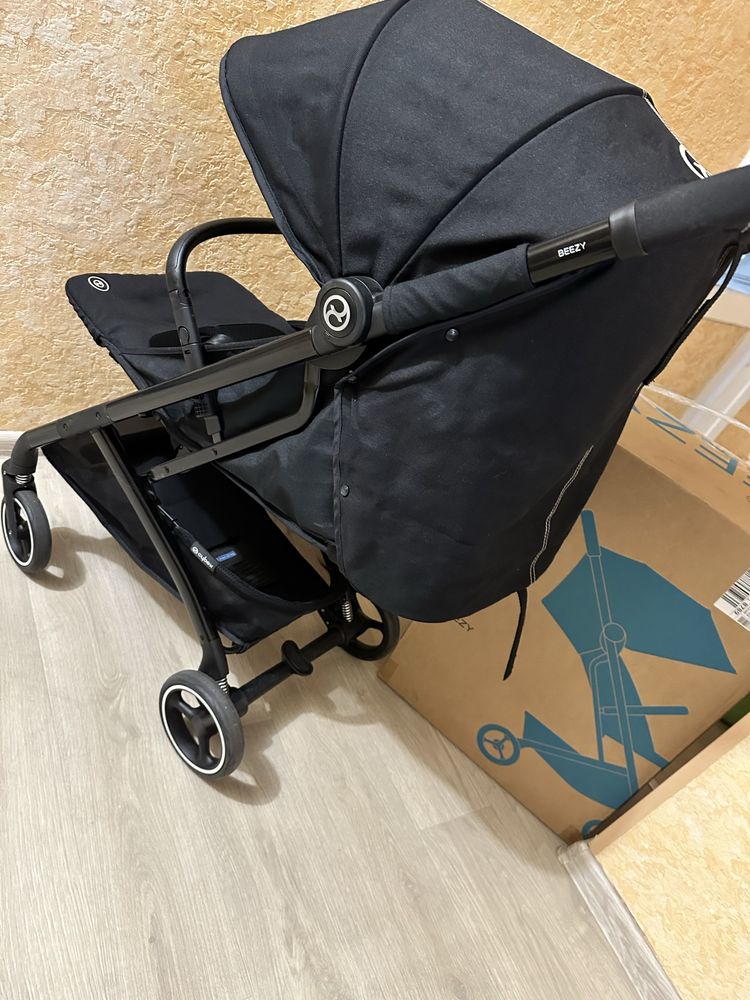 Продам прогулочную коляску Cybex Beezy 2024