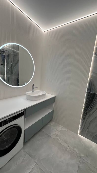 Продаж дизайнерської 2 км квартири в елітному ЖК Парус