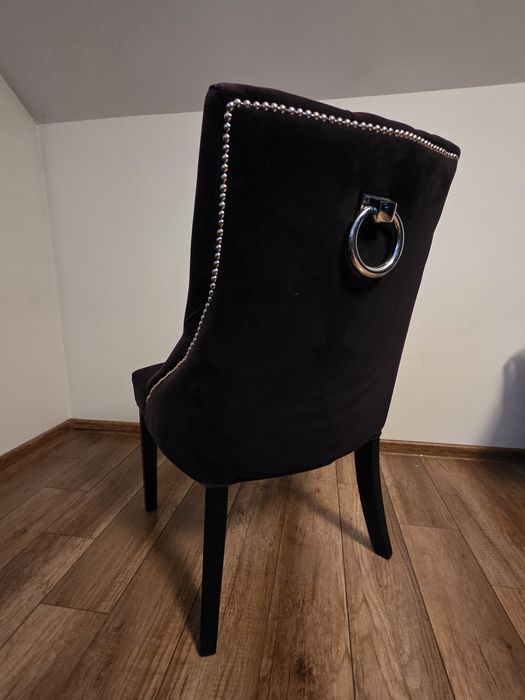 Krzesło glamour pikowane