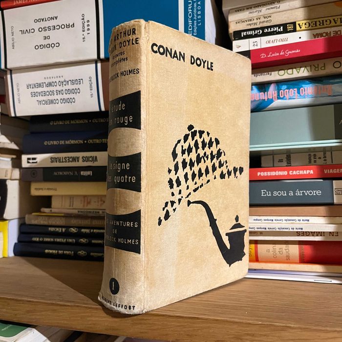 Conan Doyle - Étude en Rouge / Le Signe des Quatre / Sherlock Holmes